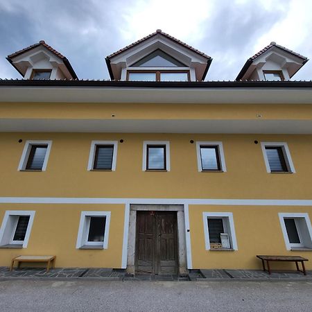 Stara Posta Apartment 8 Grosuplje Exteriér fotografie